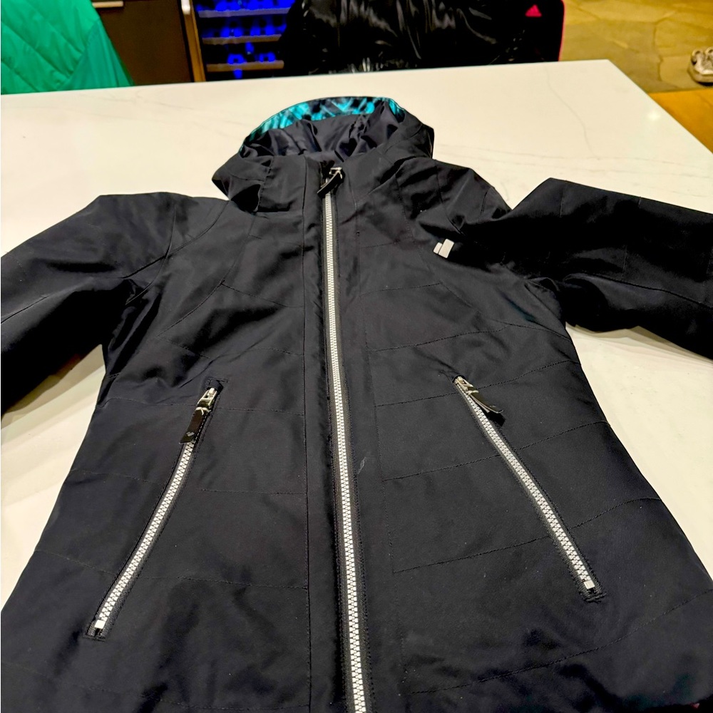 Obermeyer Teen Ski Jacket. Size 10-12. Like new!